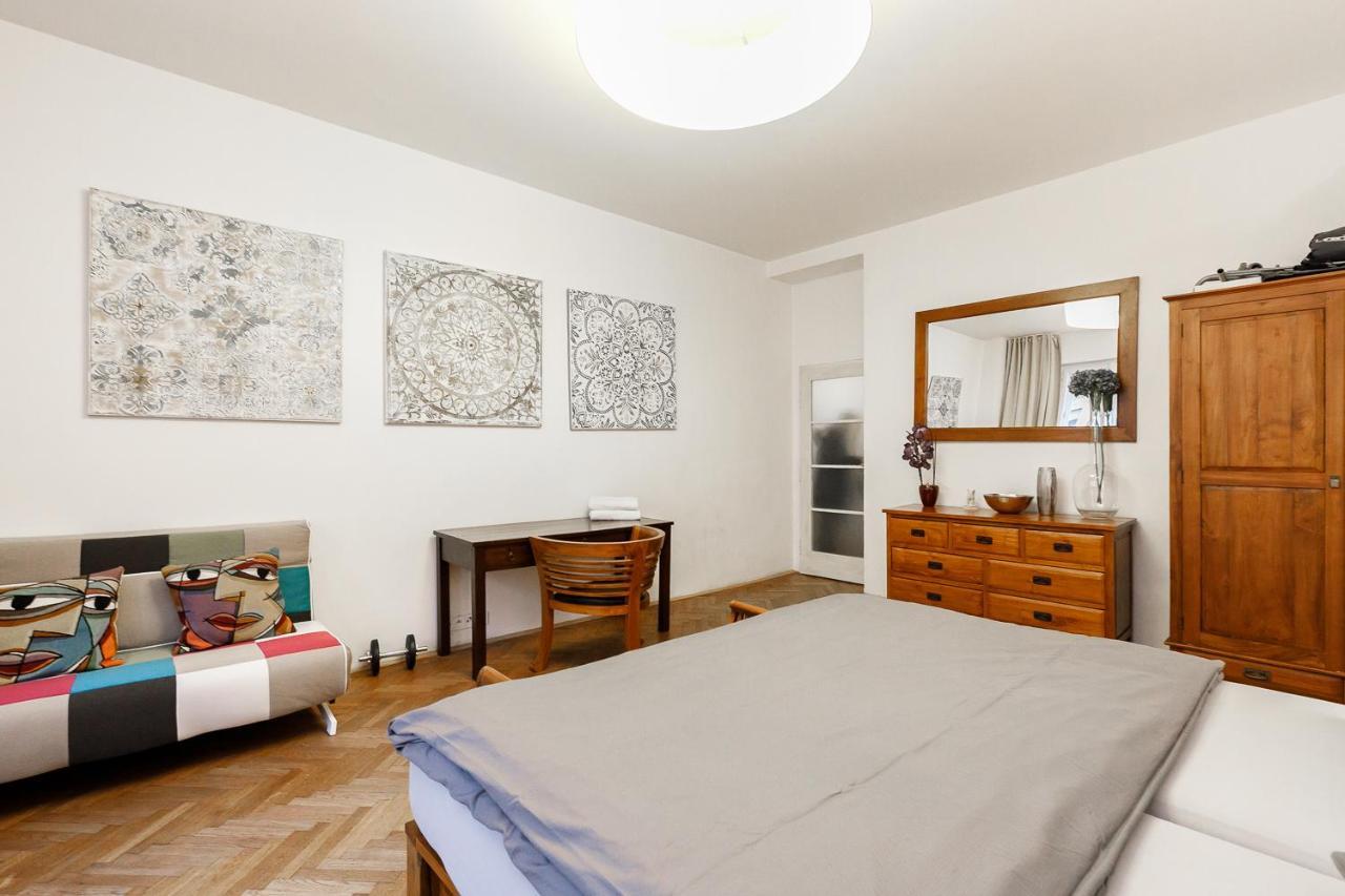 Luxury Apartment Dlouha Praga Esterno foto