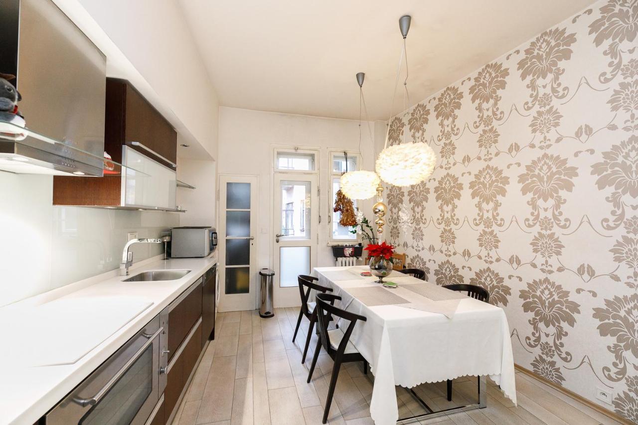 Luxury Apartment Dlouha Praga Esterno foto